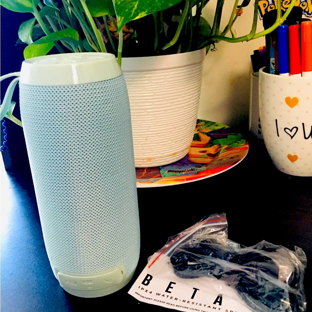 Bluetooth wireless speaker- BETA IPX4 - water resistant